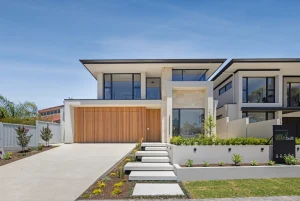 Sir John Drive West Lakes